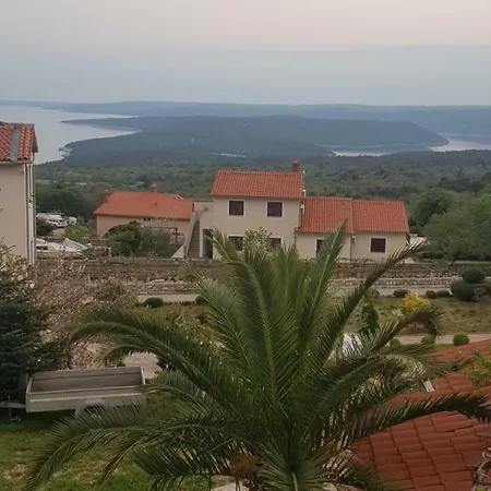 Holiday home House Milevoj Koromacno